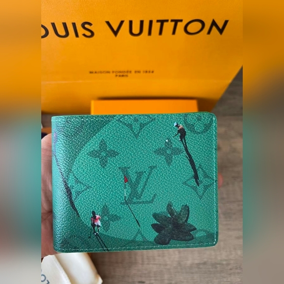 Louis Vuitton Green Slender Wallet - Picture 4 of 11
